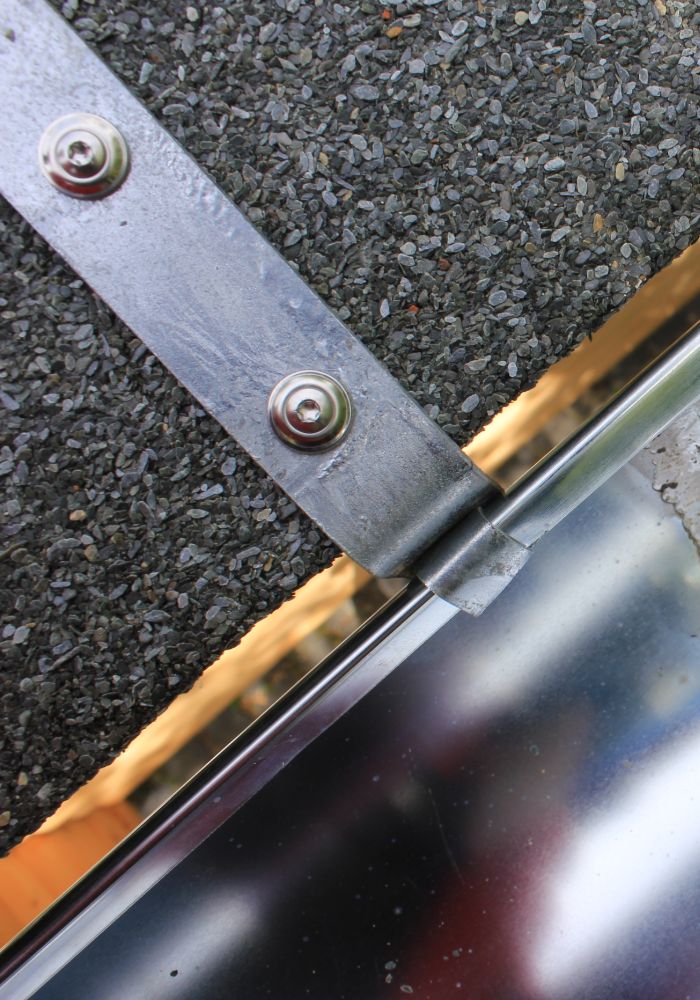 Pose et réparation de gouttière à Mouroux (77120) en Seine-et-Marne et en Ile-de-France