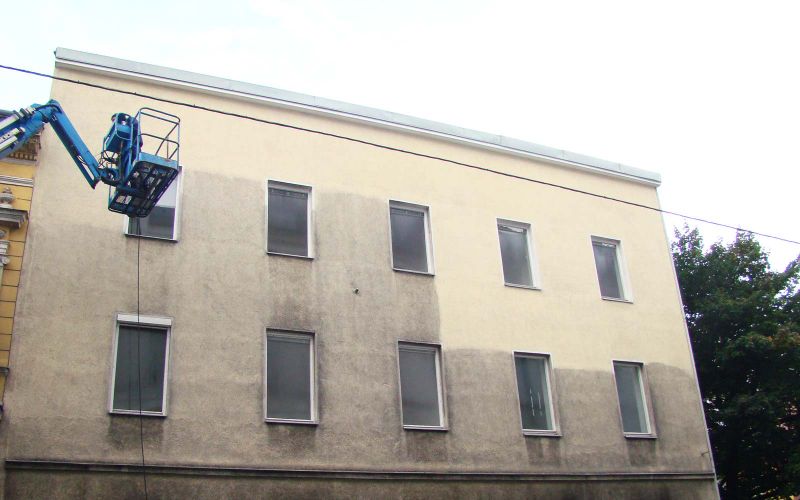 Ravalement de façade et peinture extérieur à Mouroux (77120) en Seine-et-Marne et en Ile-de-France